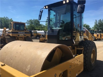 Used CAT CS56B Road Roller