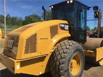 Used CAT CS56B Road Roller