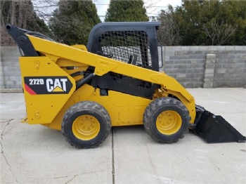 CAT 272D Skid Steer Loader