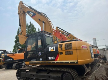 Used CAT 320D Excavator